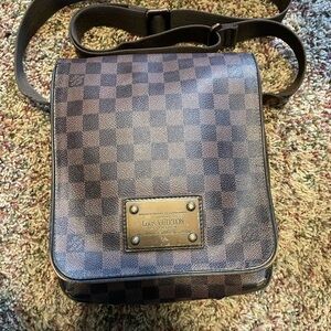 Louis Vuitton Brooklyn Messenger Bag PM Brown Leather
